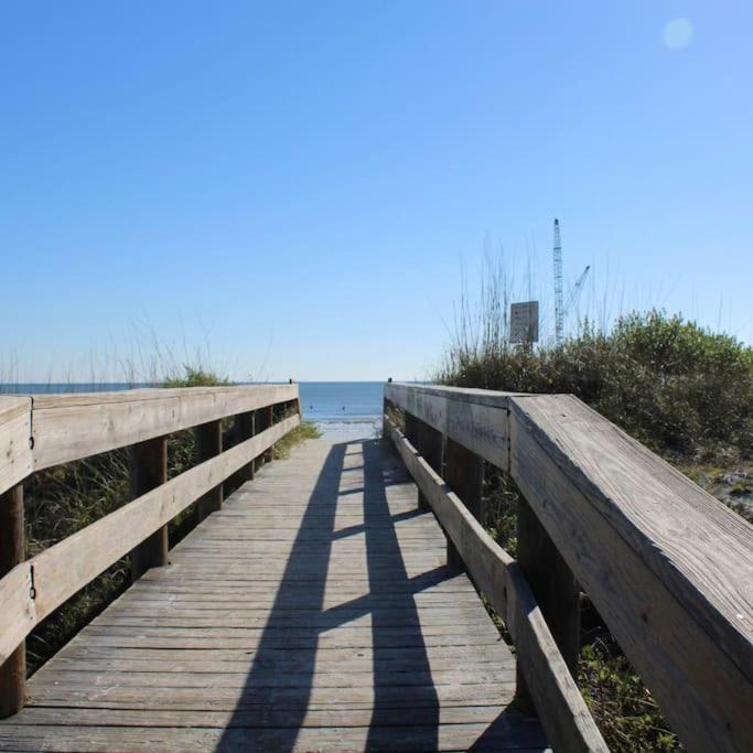 Beachside Retreat Awaits At Jacksonville Beach Exteriér fotografie